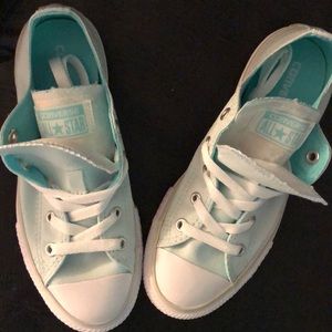 NIB Converse double tongue chucks size 2